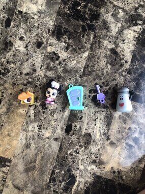 Disney Doorables Blues Clues Mrs. Pepper Kura Taiyaki Ice Cream Toys